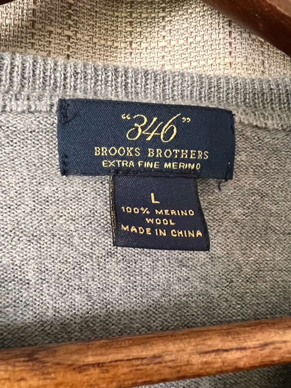 Brooks Brothers Colorblock Wool V-Neck‎ Sweater Men's L Gray Blue Green Pullover